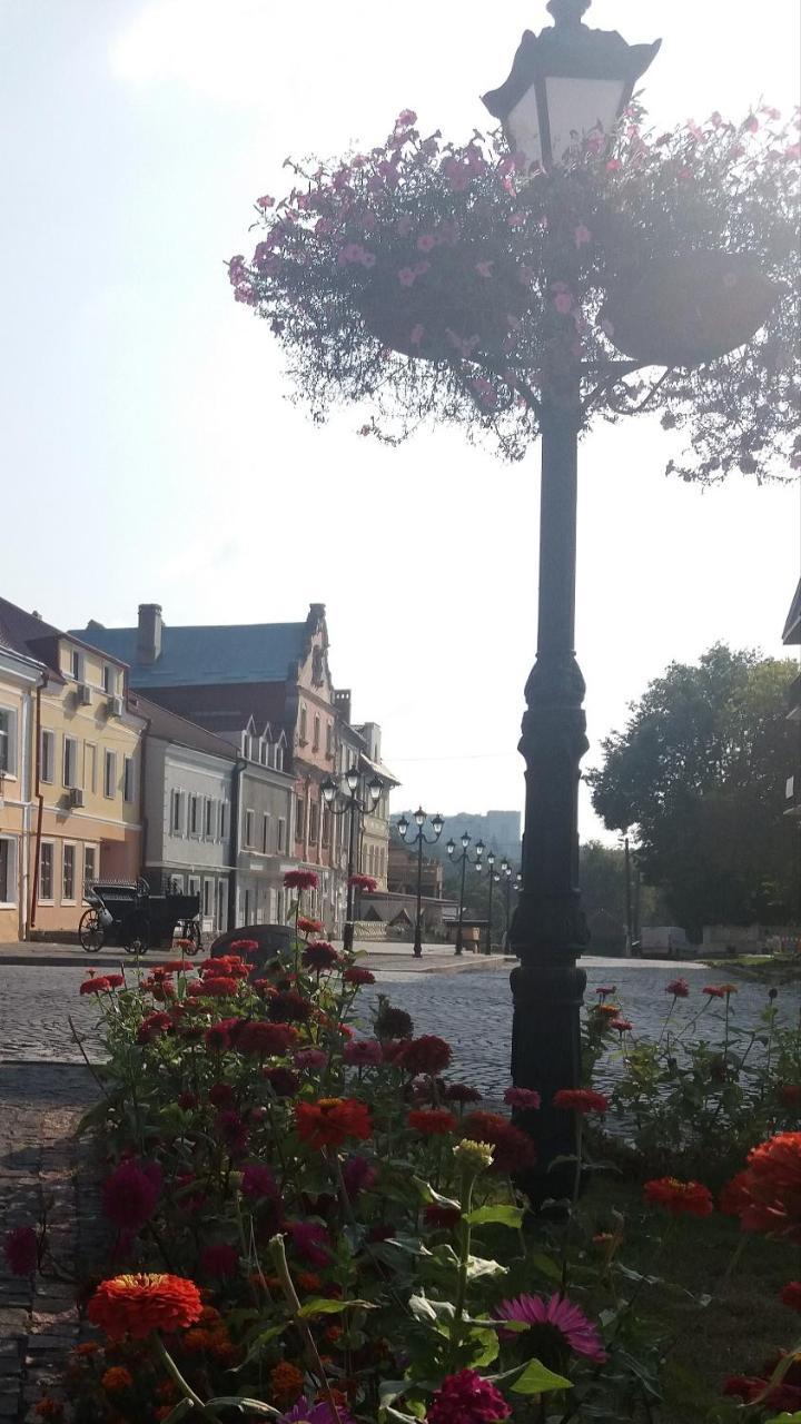 Уютные Апартаменты В Самом Сердце Старого Города 卡缅涅茨-波多利斯基 外观 照片